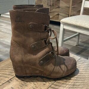 Sorel Joan Of Arctic Wedge Lace Up Boots
